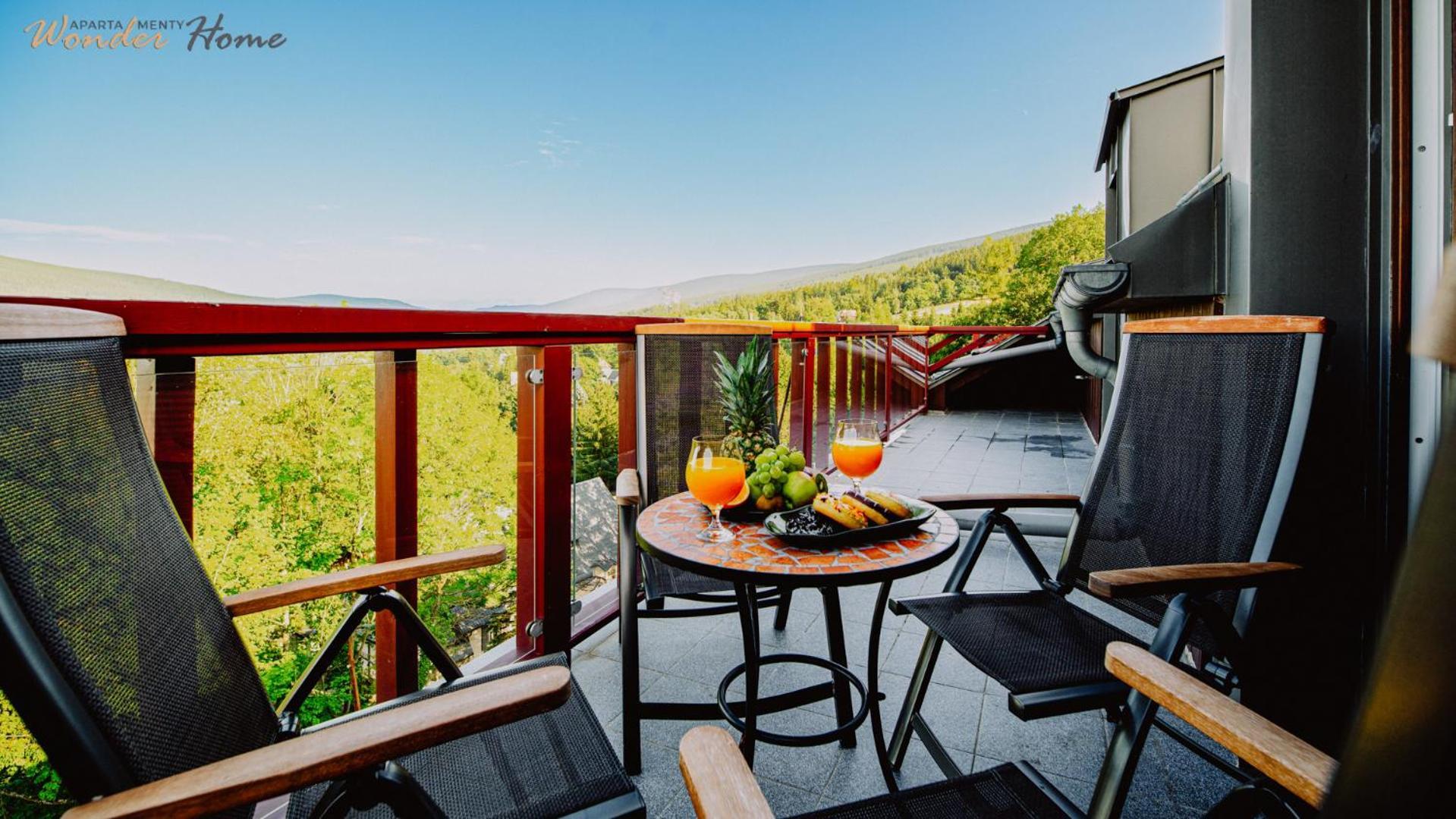 Wonder Home - Apartamenty Blisko Centrum, Tuz Przy Kolei Gondolowej I Trasach Single Track Сверадув-Здруй Экстерьер фото